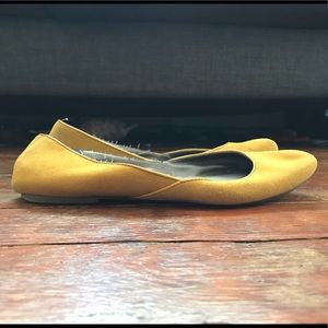 Leather Suede Mustard Yellow Flats Size 8